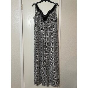 Ronni Nicole‎ Maxi Dress Black White Geometric Sleeveless Beaded Embellished 14